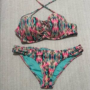 Shade & Shore Bikini Set - Top 34B, Bottoms Size Small-Colorful Tribal Print